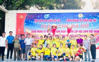 BẾ MẠC GIẢI BÓNG ĐÁ NỮ THỊ TRẤN LỘC HÀ KỶ NIỆM 93 NĂM NGÀY THÀNH LẬP HỘI LHPNVN 20/10