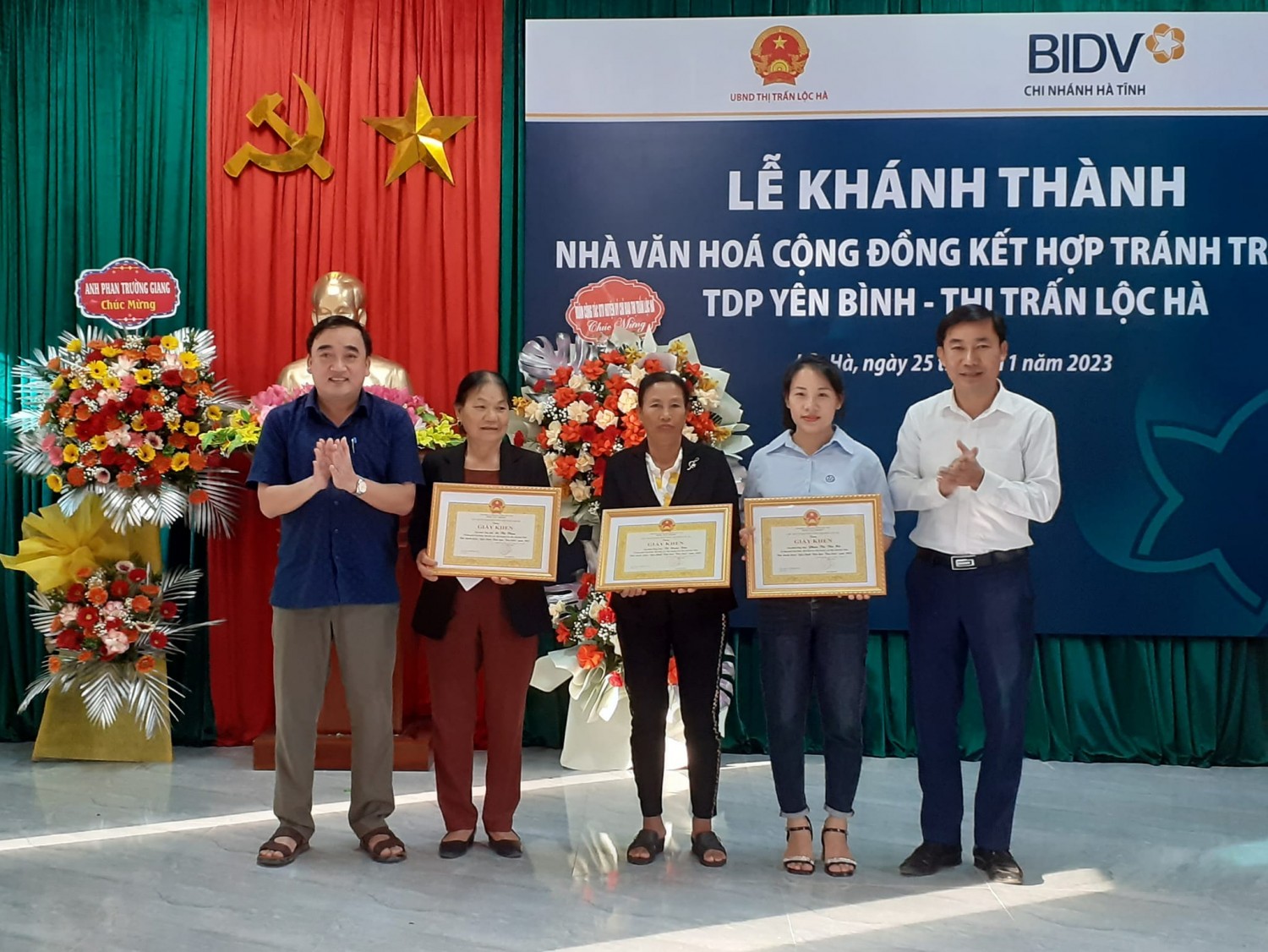 THỊ TRẤN LỘC HÀ KHÁNH THÀNH NHÀ VĂN HÓA TDP YÊN BÌNH